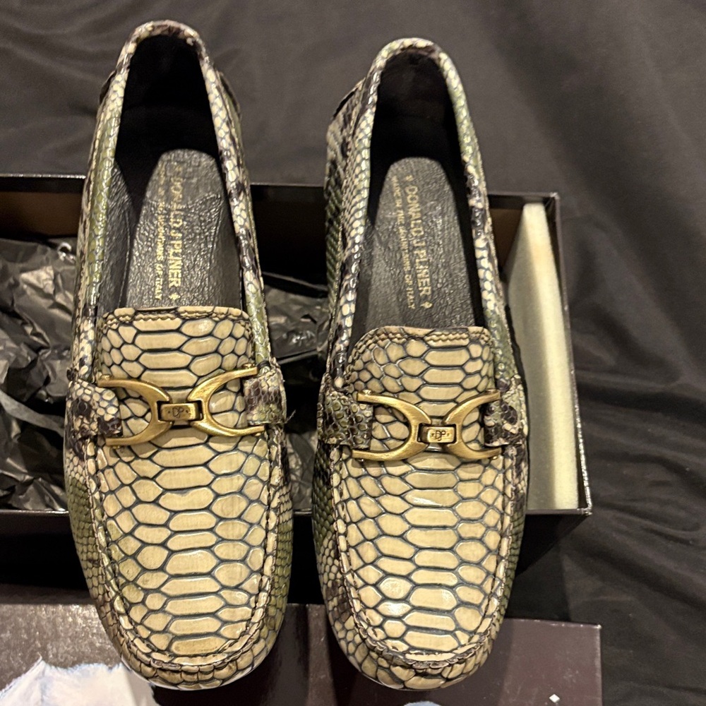 Donald J Pliner Reptile Pattern Loafers